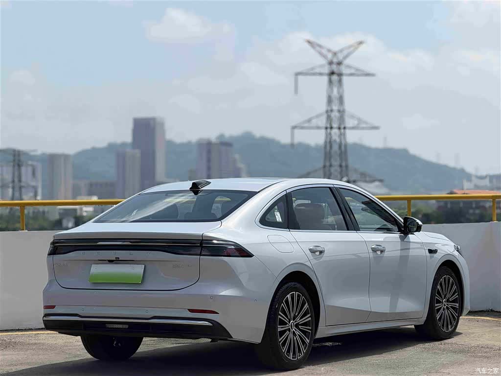 Geely A7, 2025 4