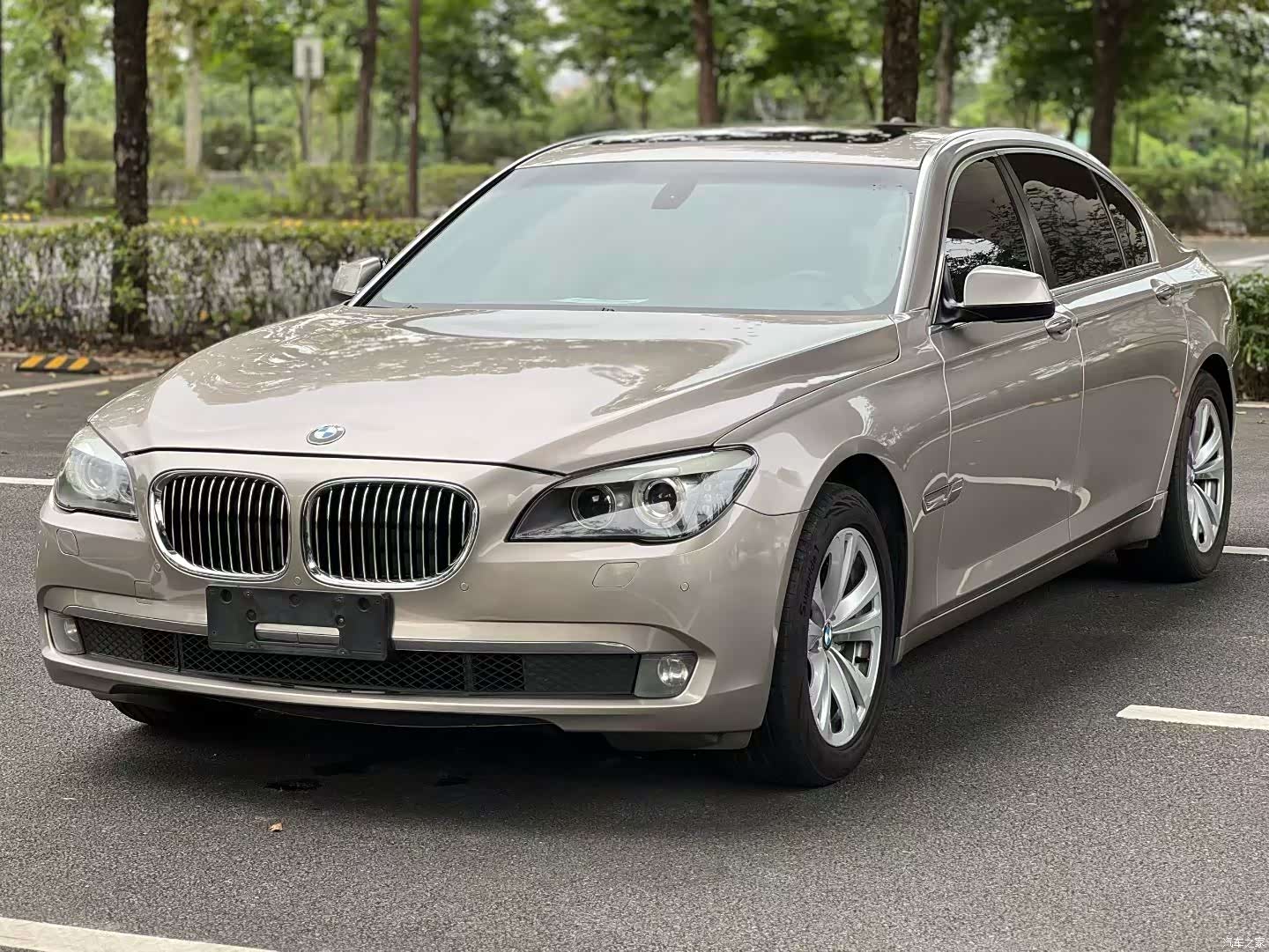 BMW 7 Series, 2011 1
