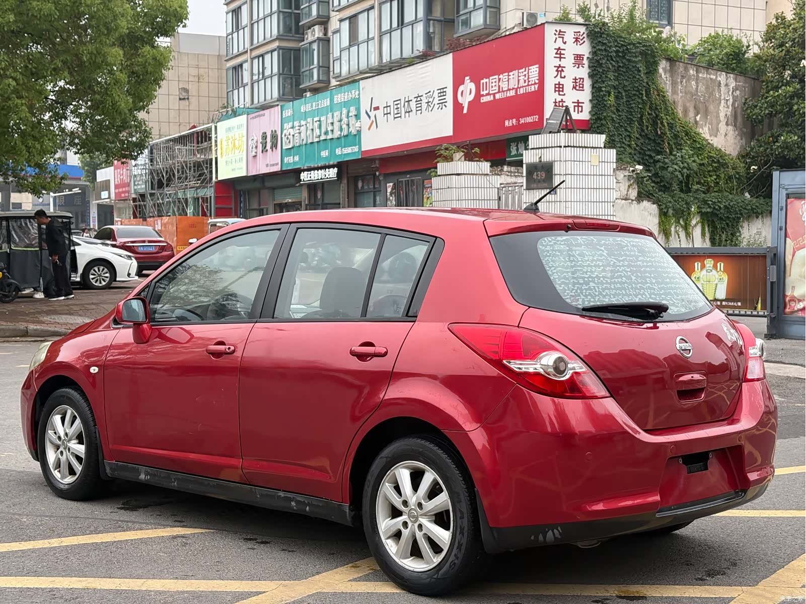 Nissan Tiida, 2009 12