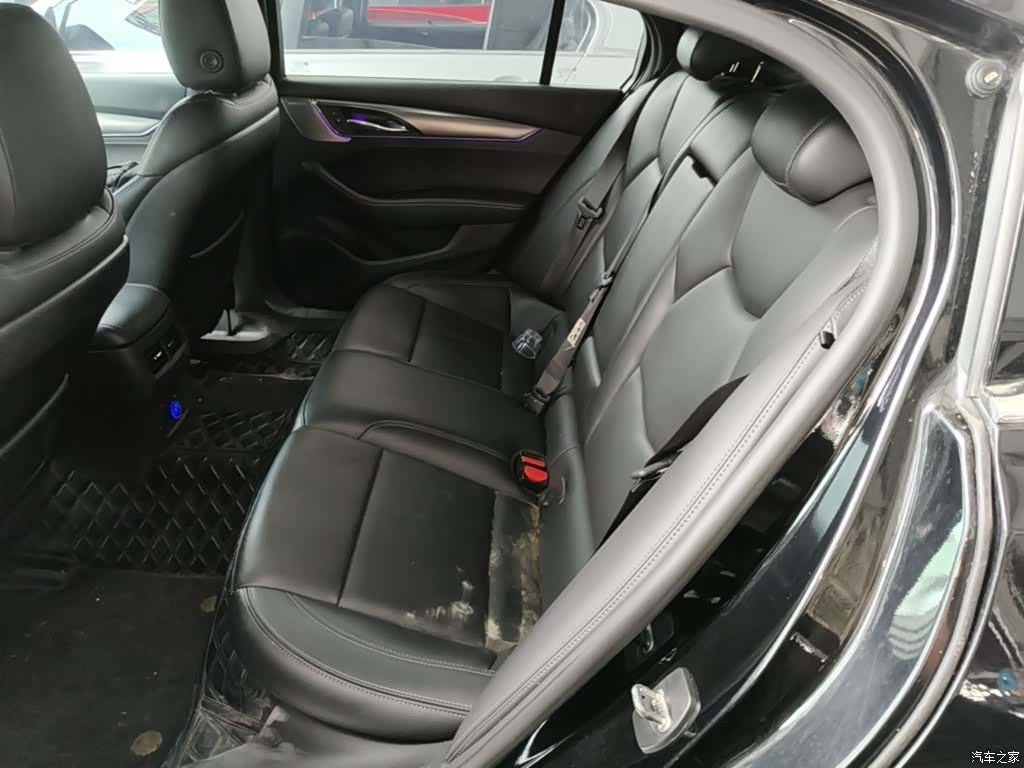 Cadillac CT5, 2021 10