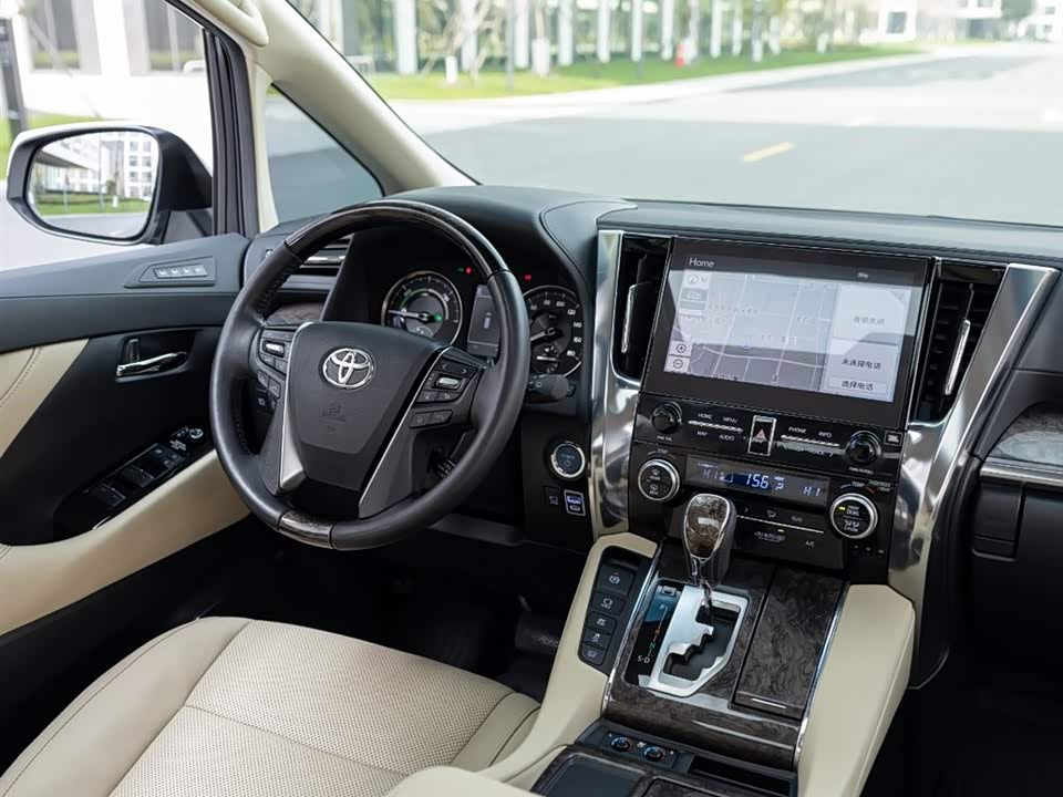 Toyota Elfa