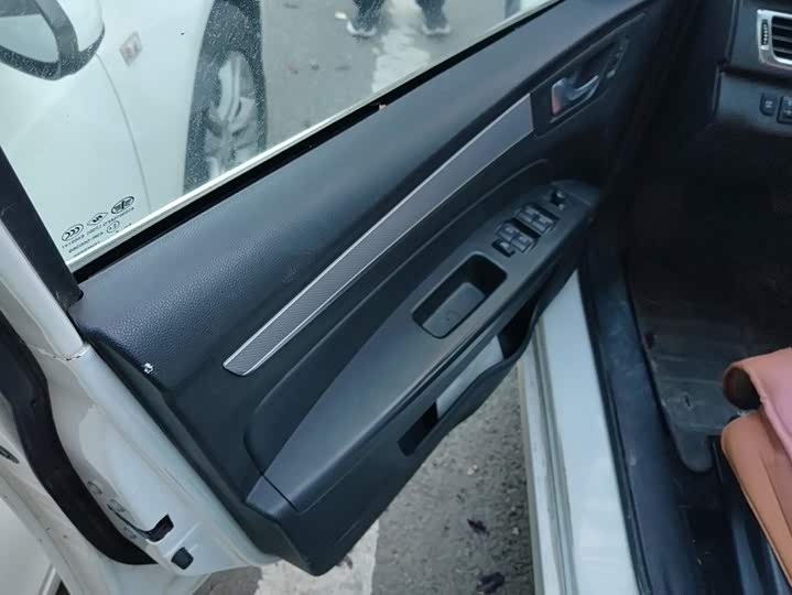 Bestune B30 2016 1.6L АКПП Люкс
