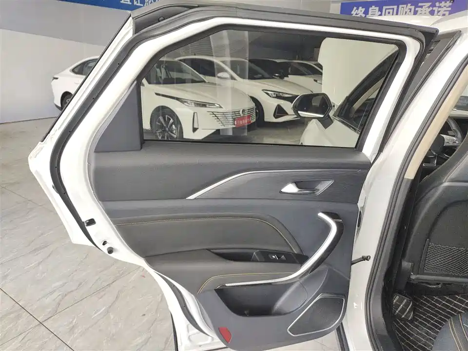 Besturn T77 Besturn T77