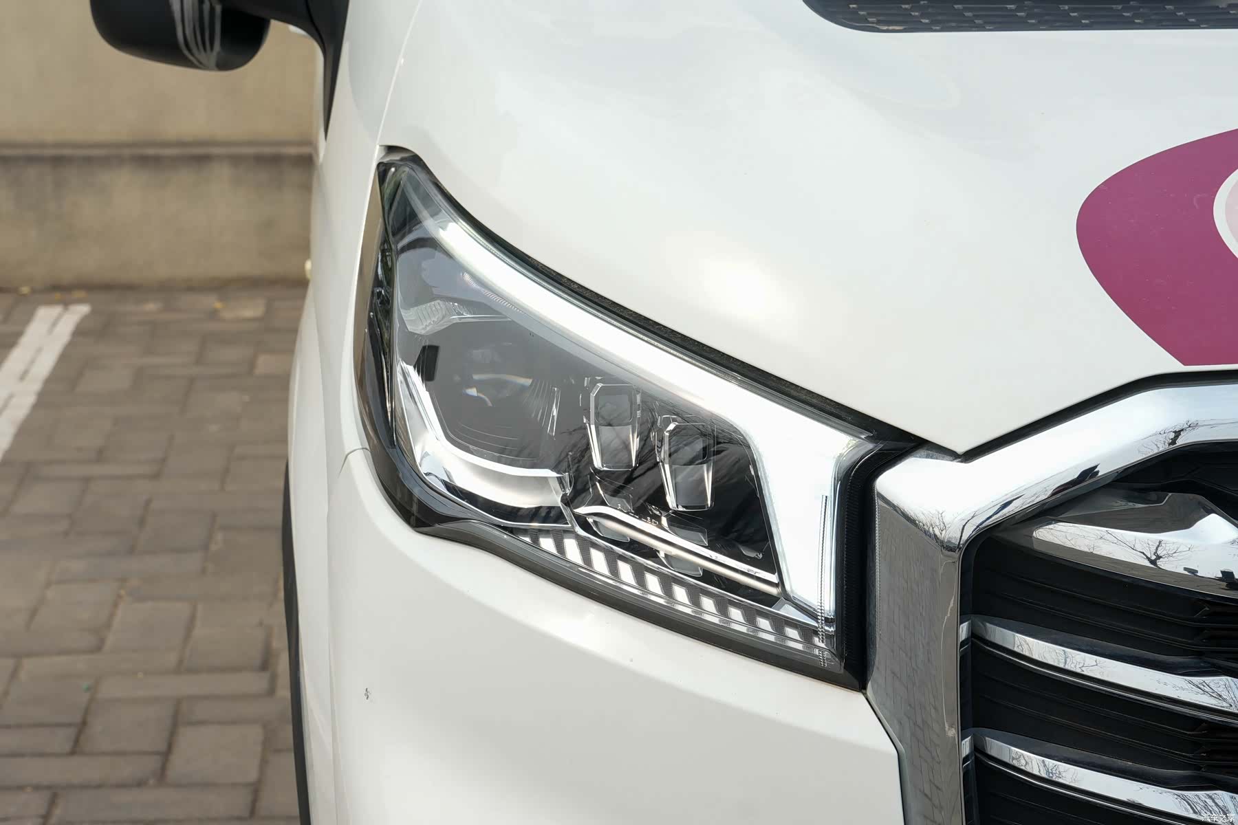 Maxus V90, 2021 7