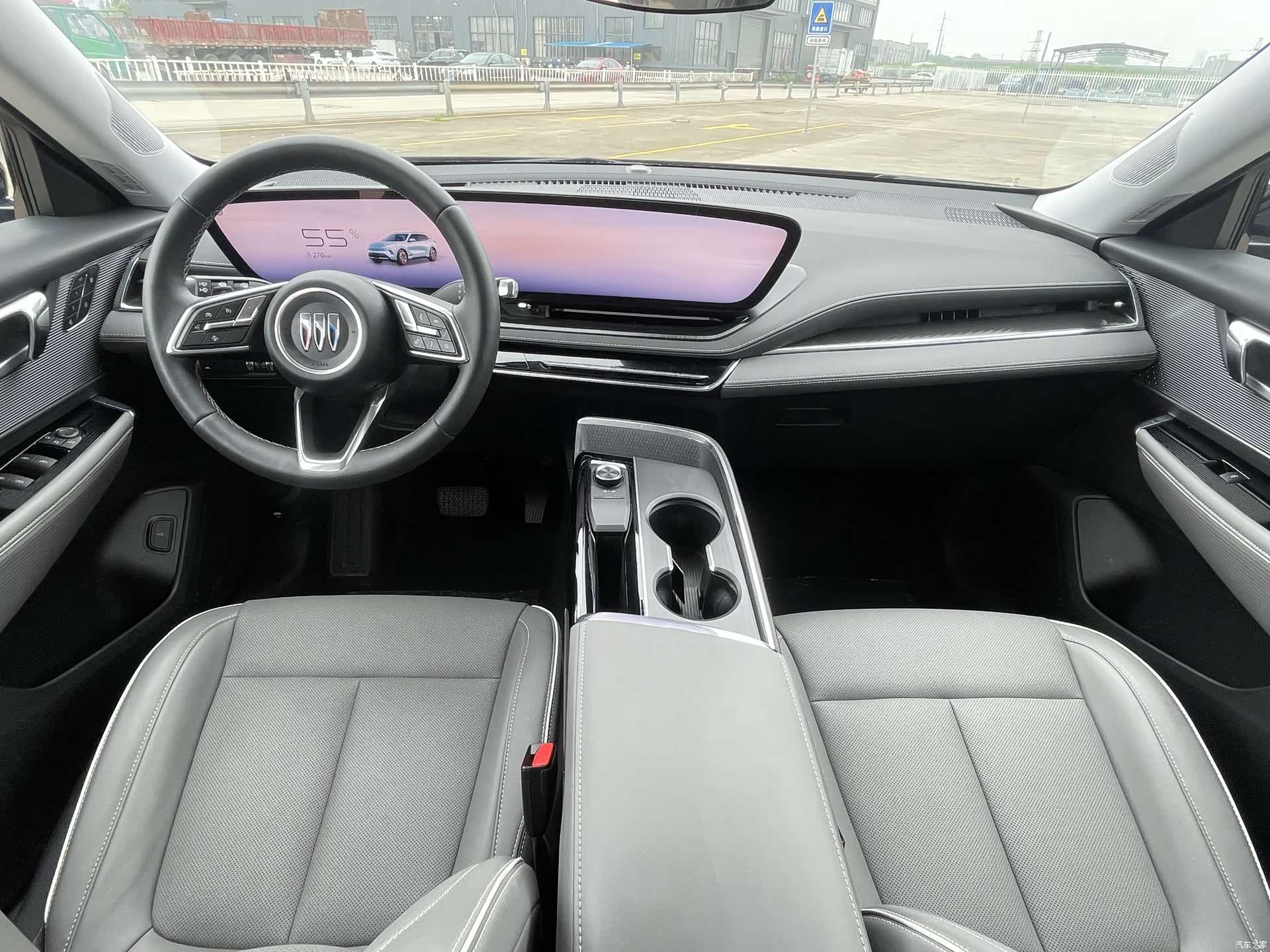 Buick E5, 2025 28