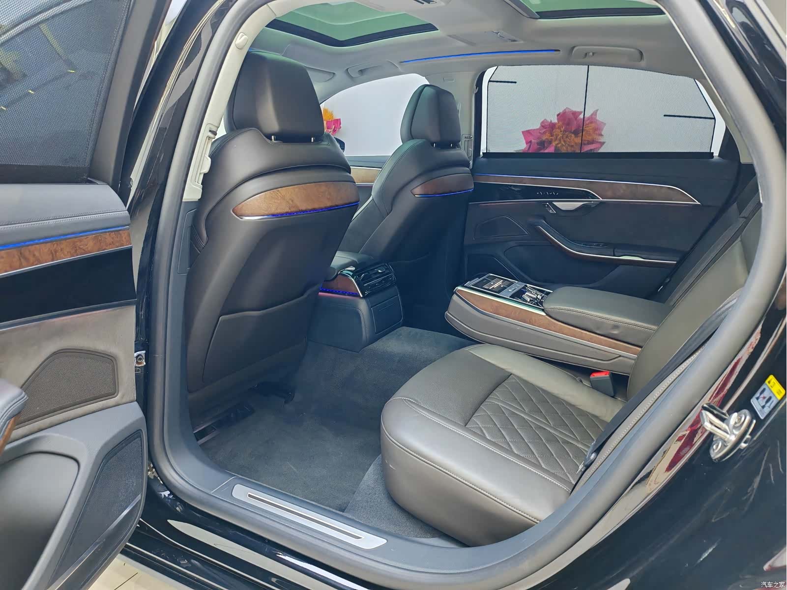 Audi A8L, 2021 10