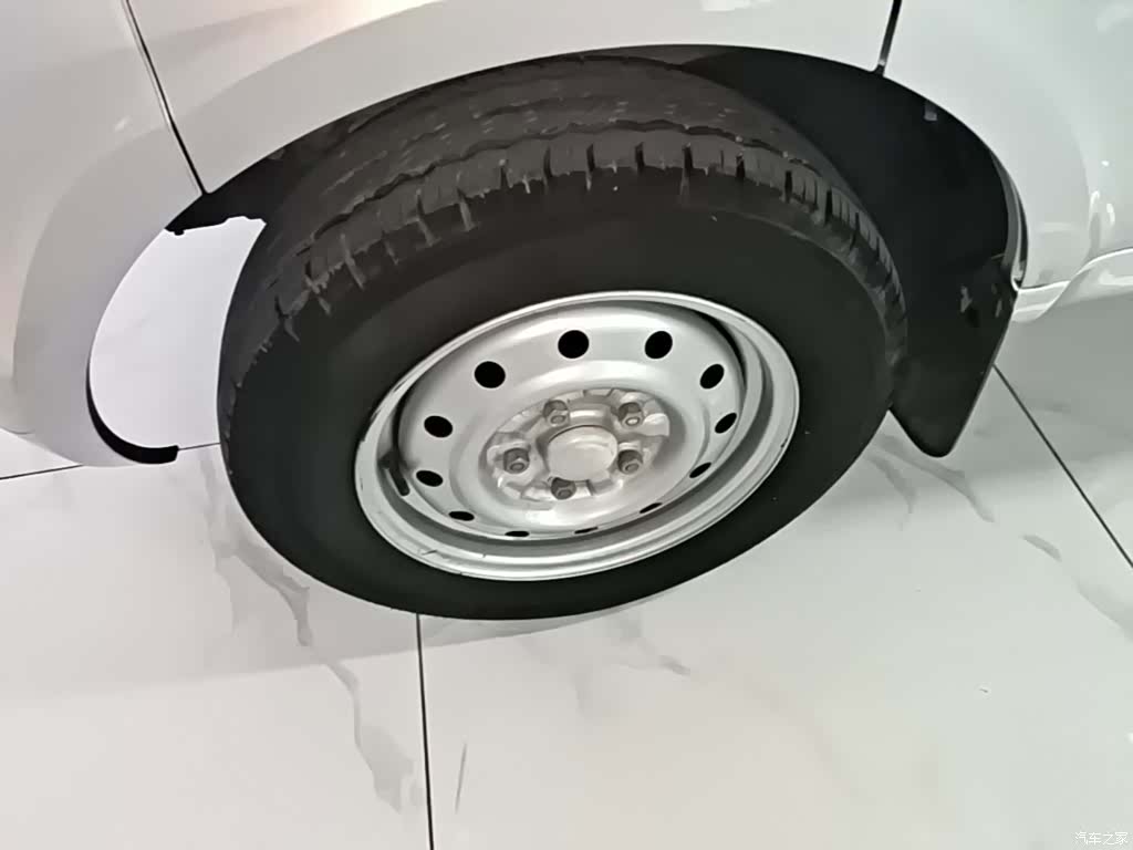 Wuling L3C, 2021 23