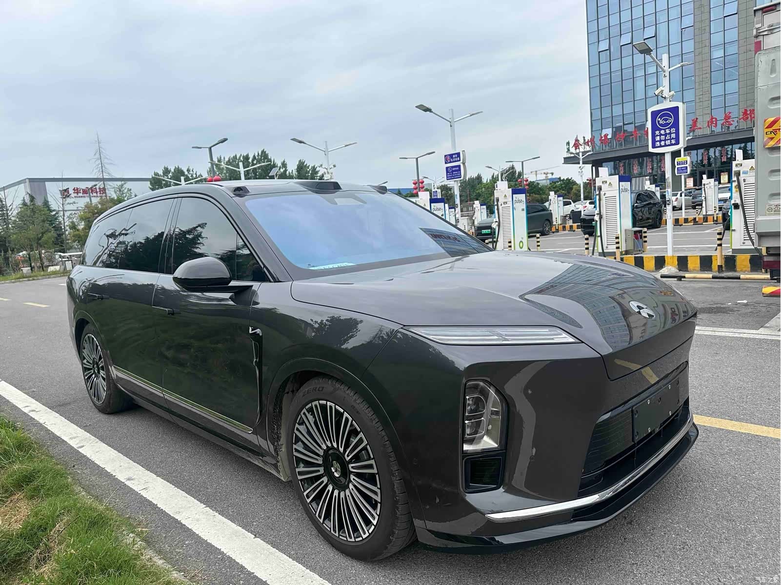 NIO ES8, 2026 3