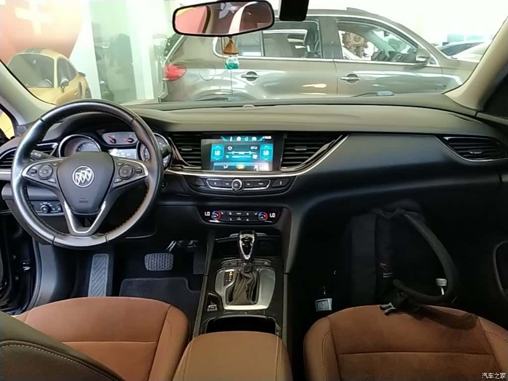 Buick Regal, 2020 10
