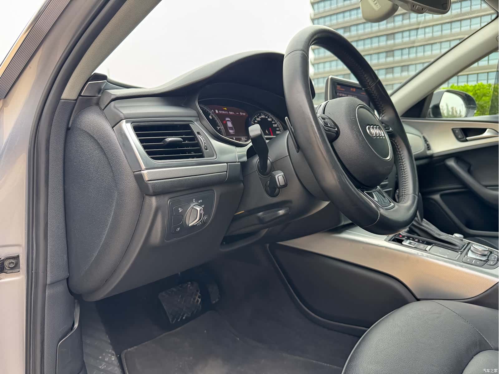 Audi A6L, 2016 16