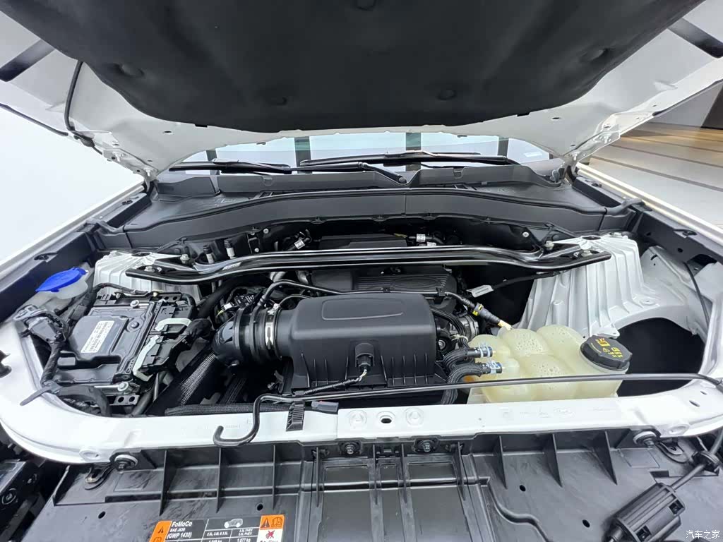 Ford Explorer, 2023 6