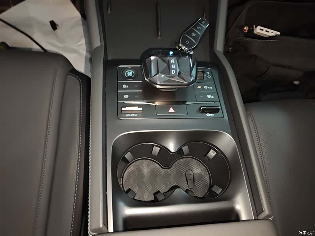 BYD Qin, 2025 14