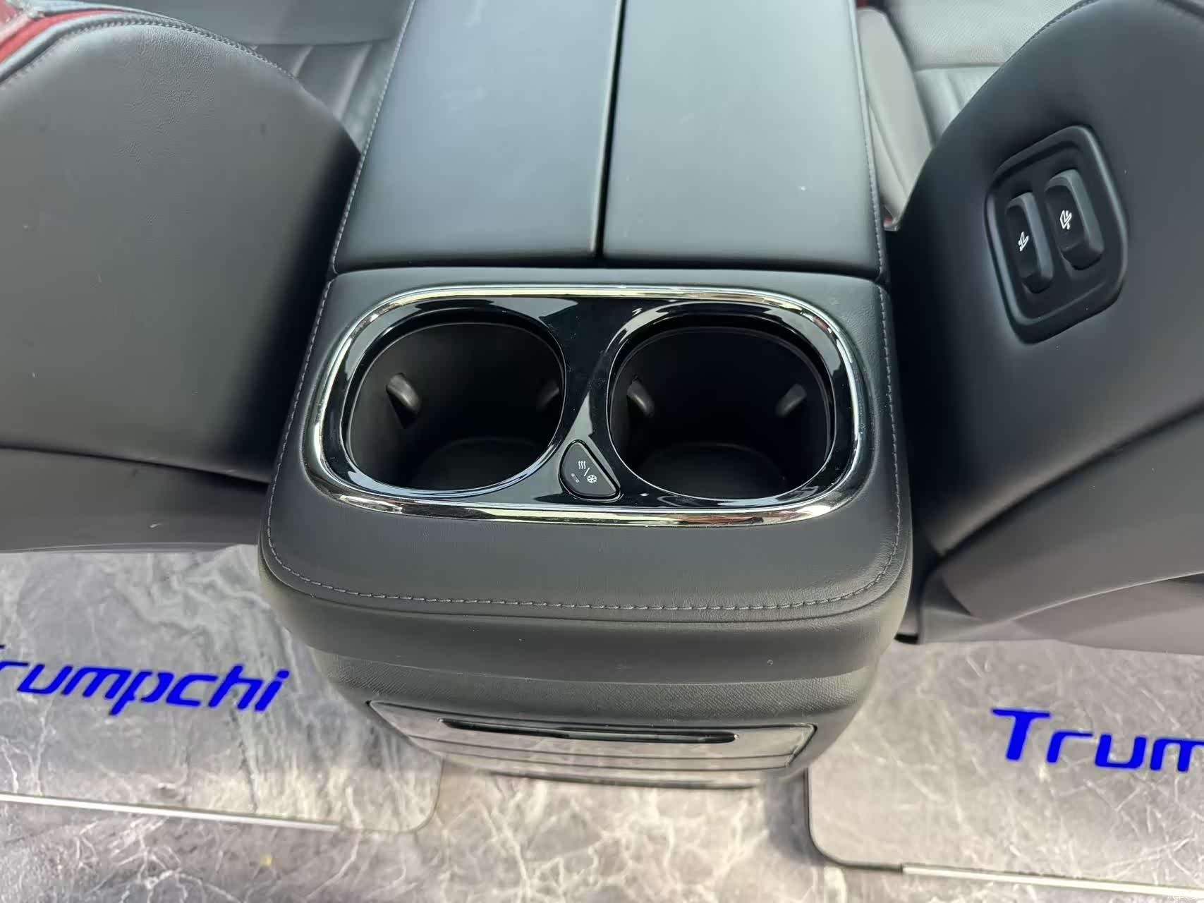 Trumpchi M8, 2023 18