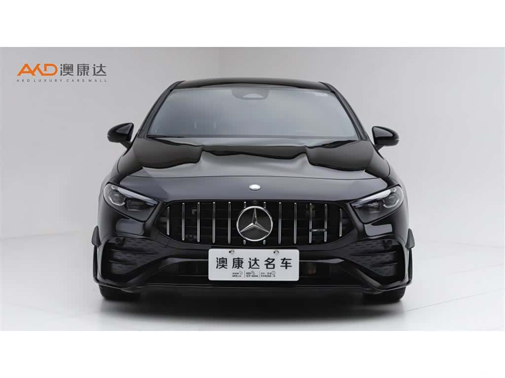Mercedes-Benz A 35 L, 2025 2