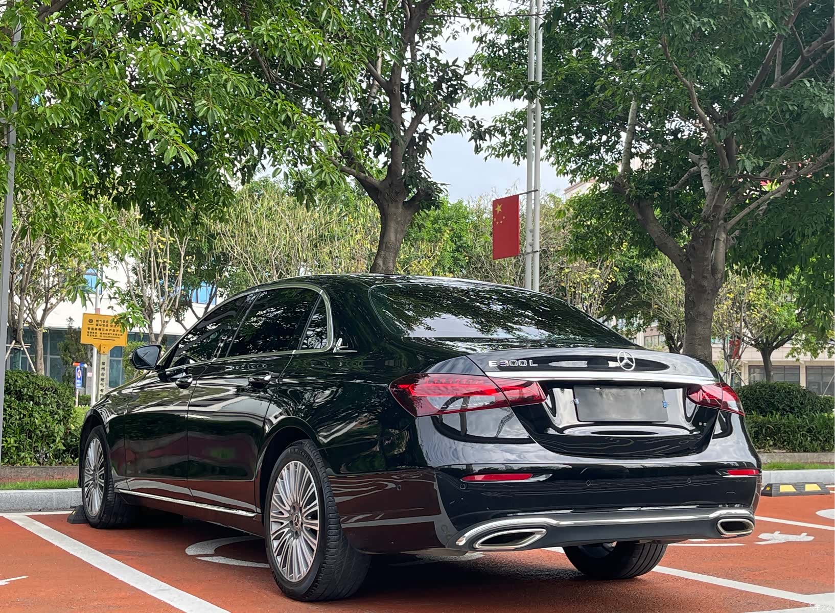 Mercedes-Benz E-Class, 2023 7
