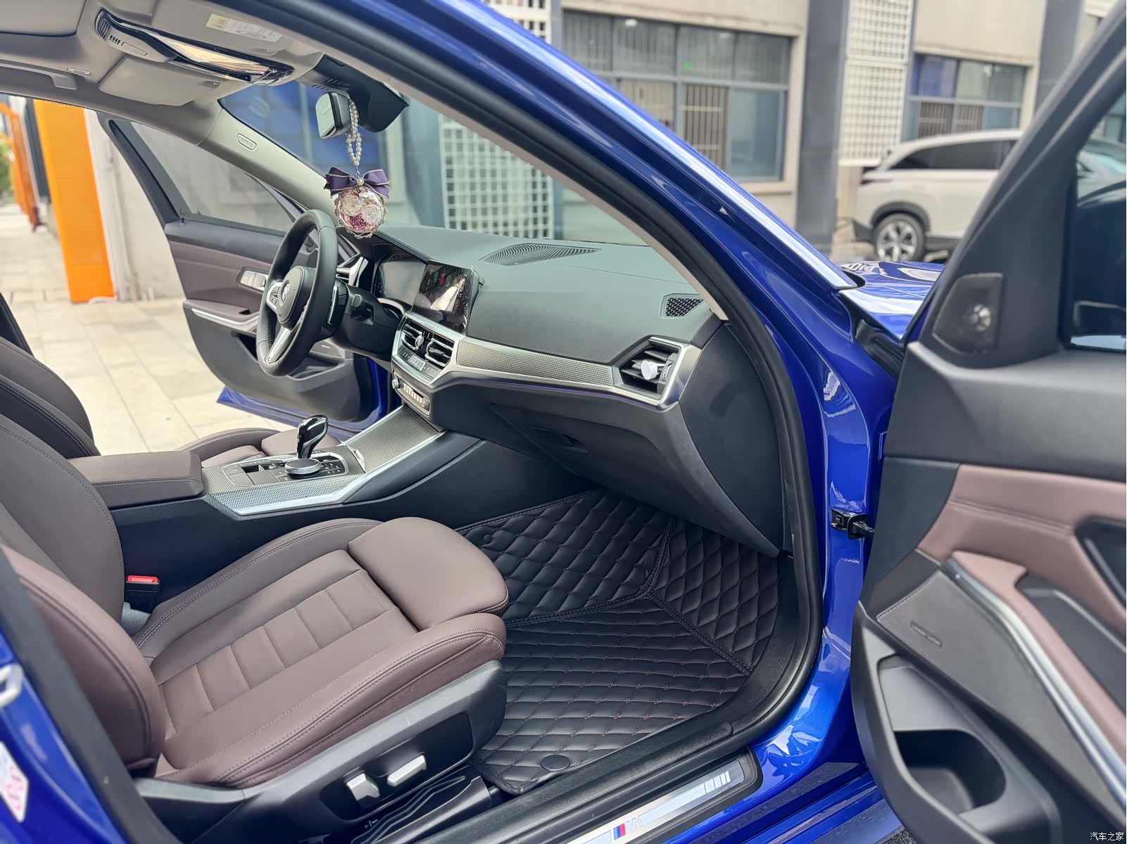 BMW 3 Series, 2021 11