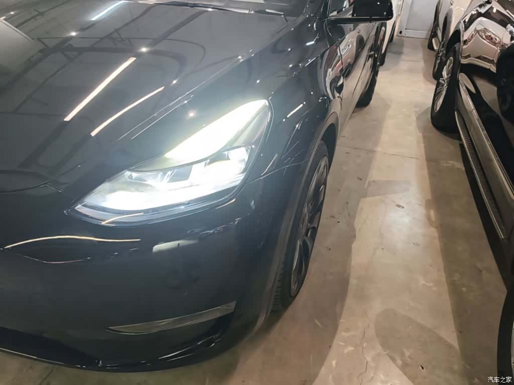 Tesla Model Y, 2023 24