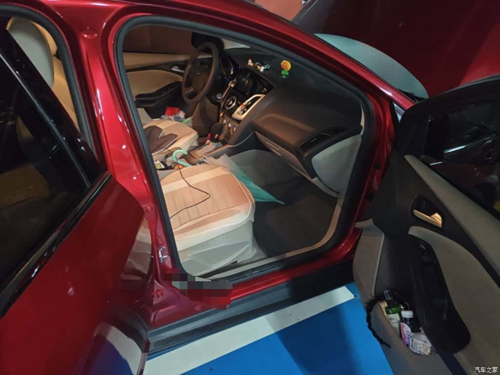 Ford Focus, 2014 22