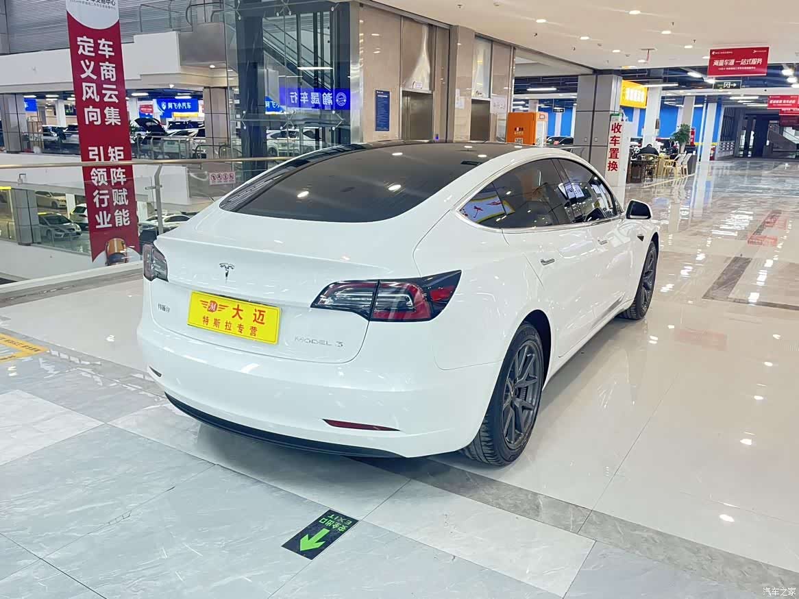 Tesla Model 3, 2020 6