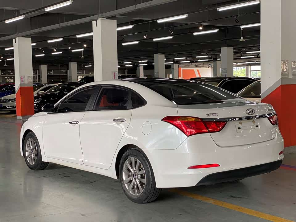 Hyundai Name picture