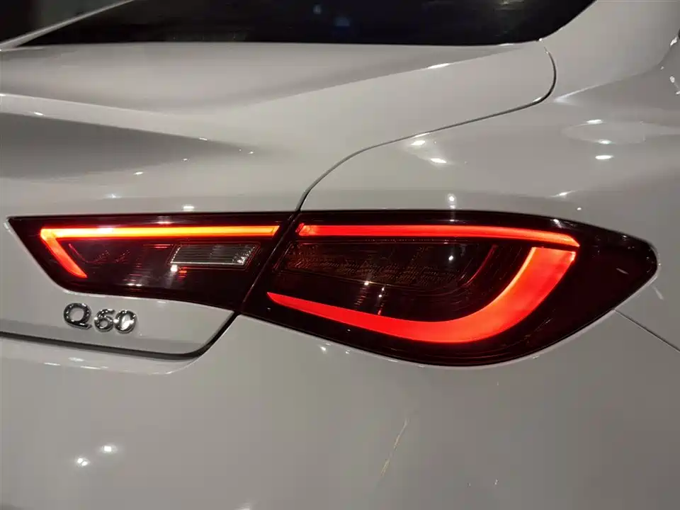 Infiniti Q60 Infiniti Q60