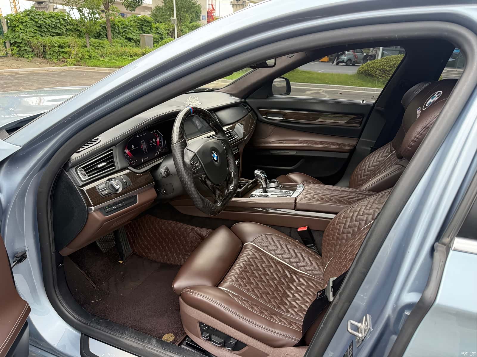 BMW 7 Series, 2011 13