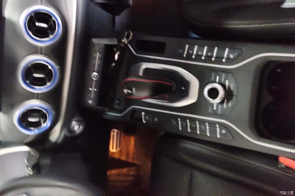 WEY VV6, 2019 16