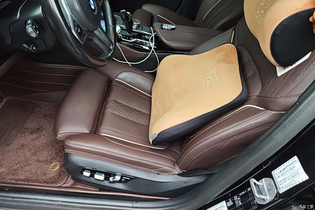 BMW 5 Series, 2021 9