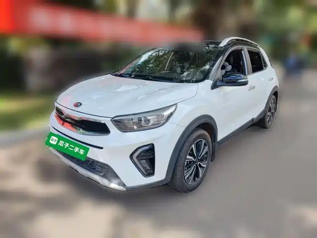 Kia Stonic 2020 — купить из Китая под заказ