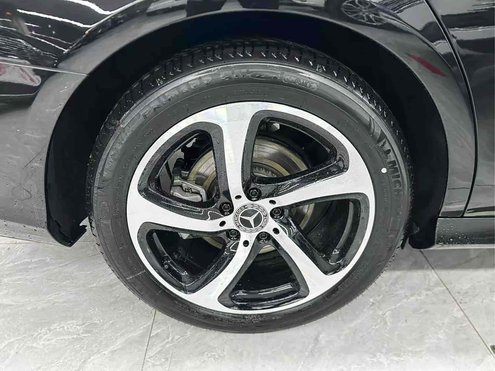 Mercedes-Benz E-Class, 2018 22