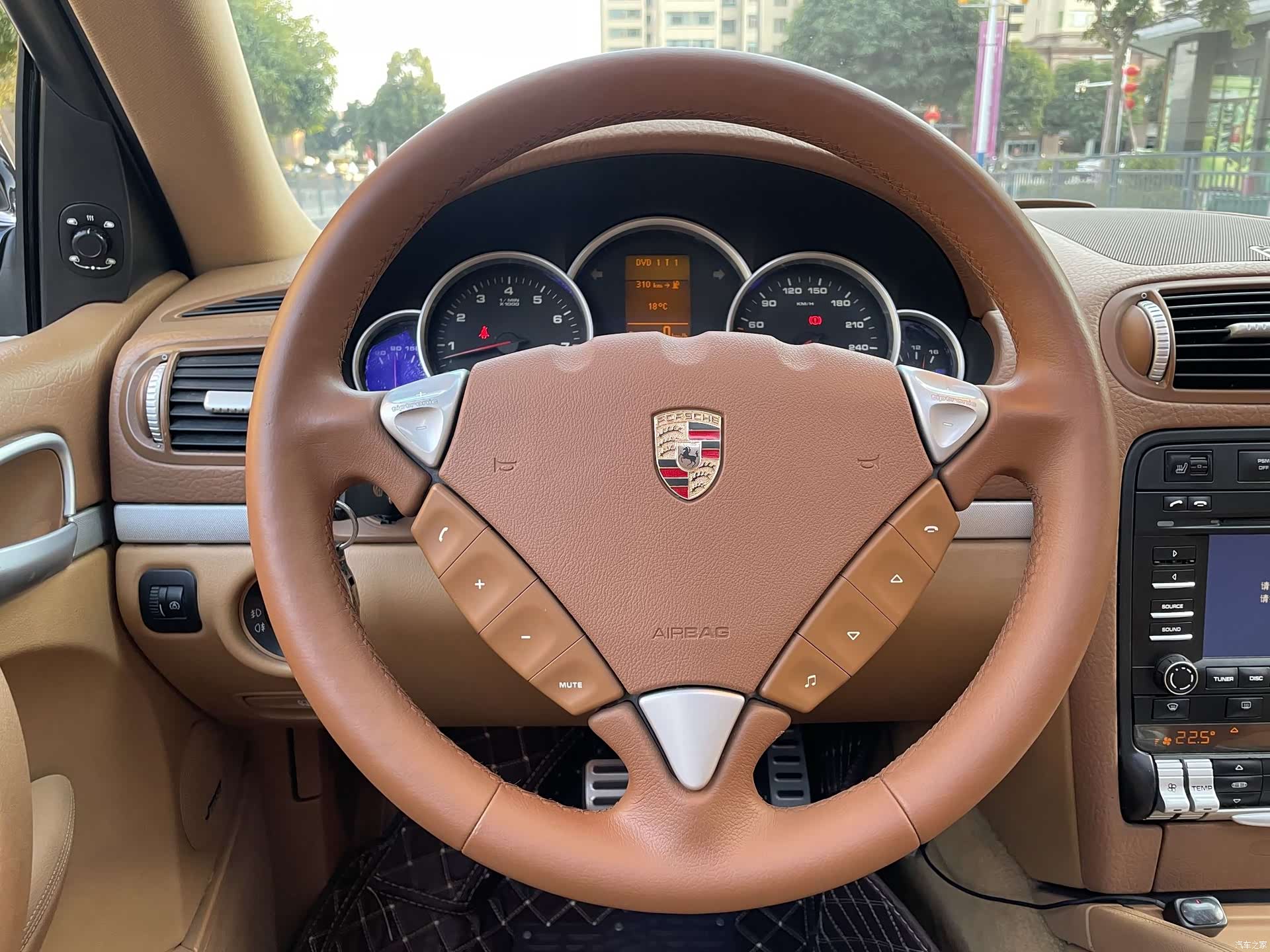Porsche Cayenne, 2010 16