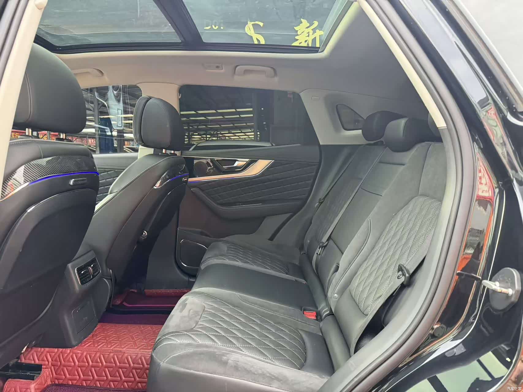 Hongqi HS5, 2020 6