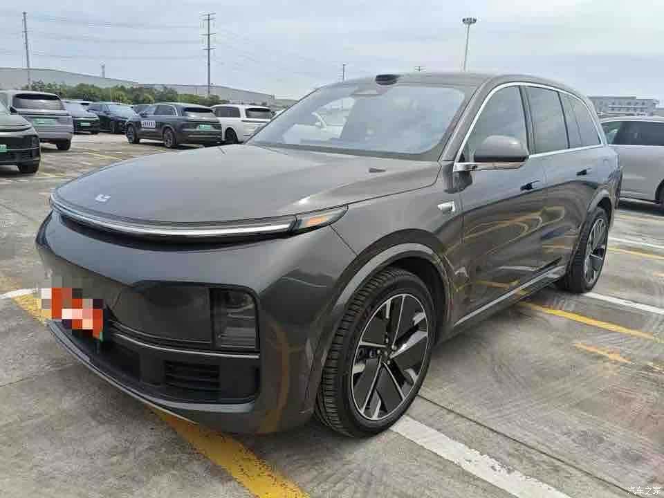 Li Auto L8, 2025 1
