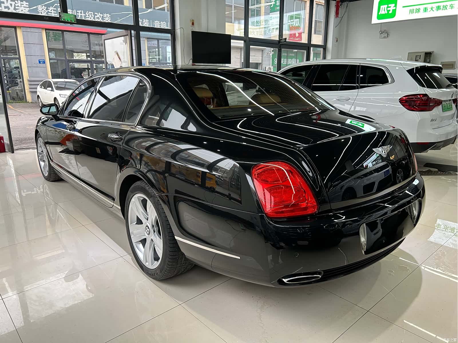 Bentley Flying Spur, 2007 все фото
