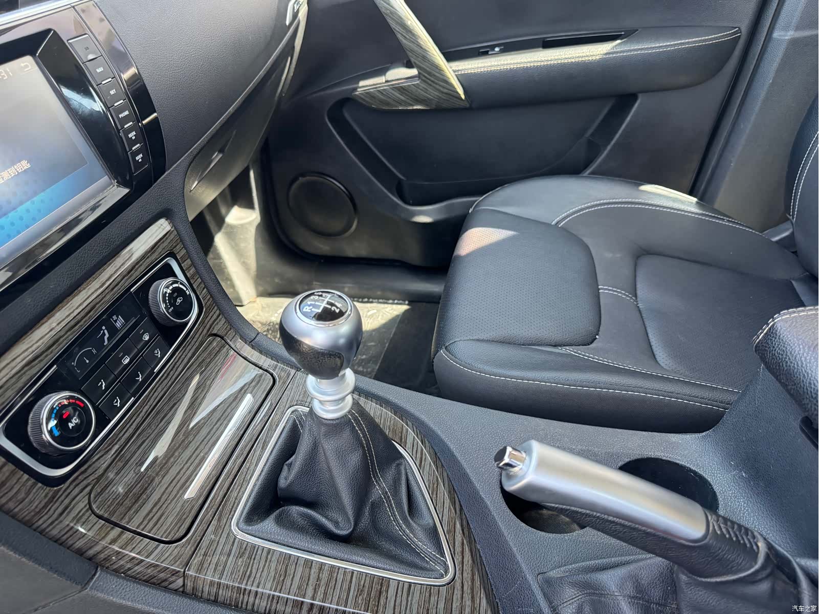 Zotye T600, 2015 12