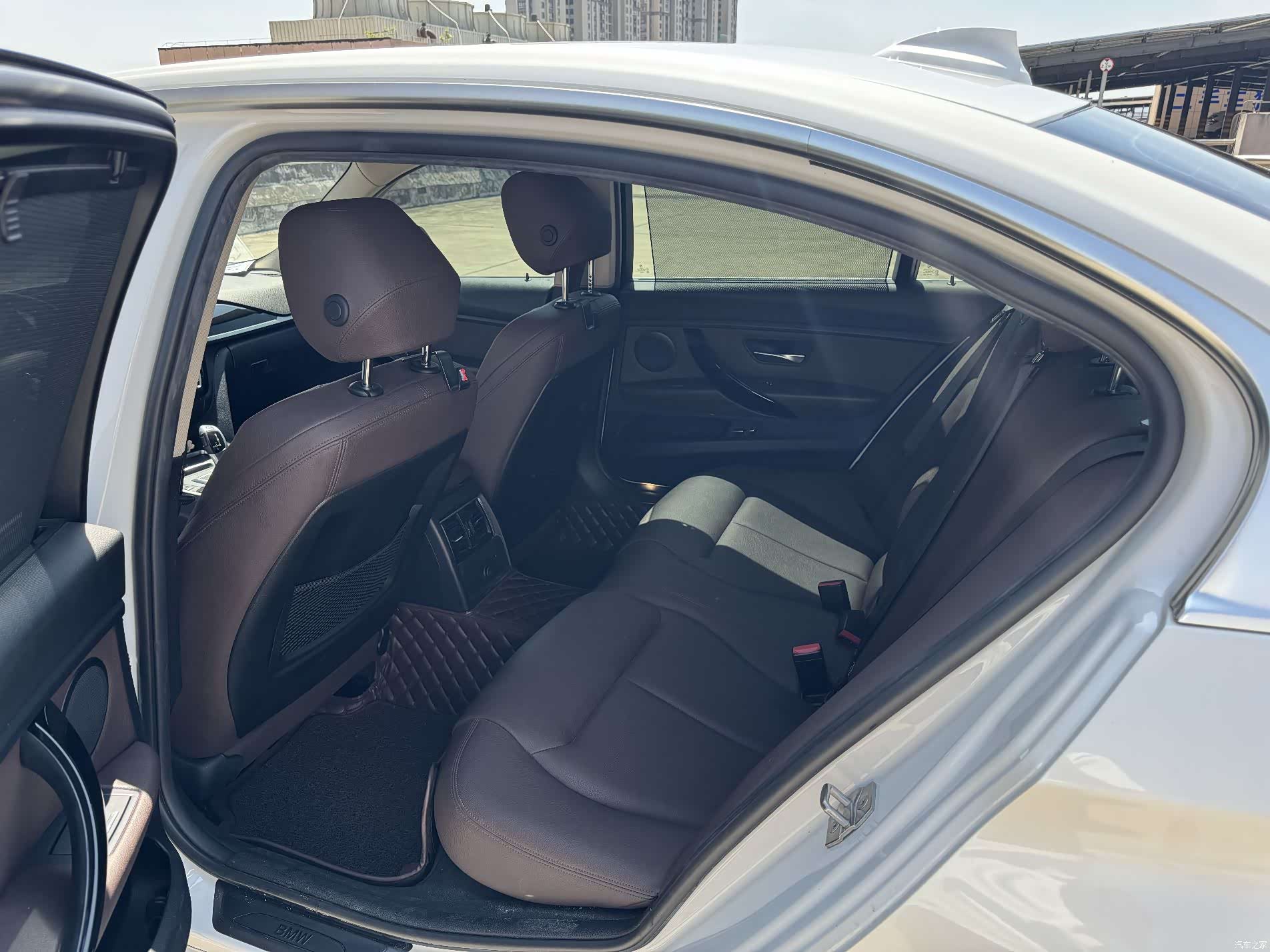 BMW 3 Series, 2019 12