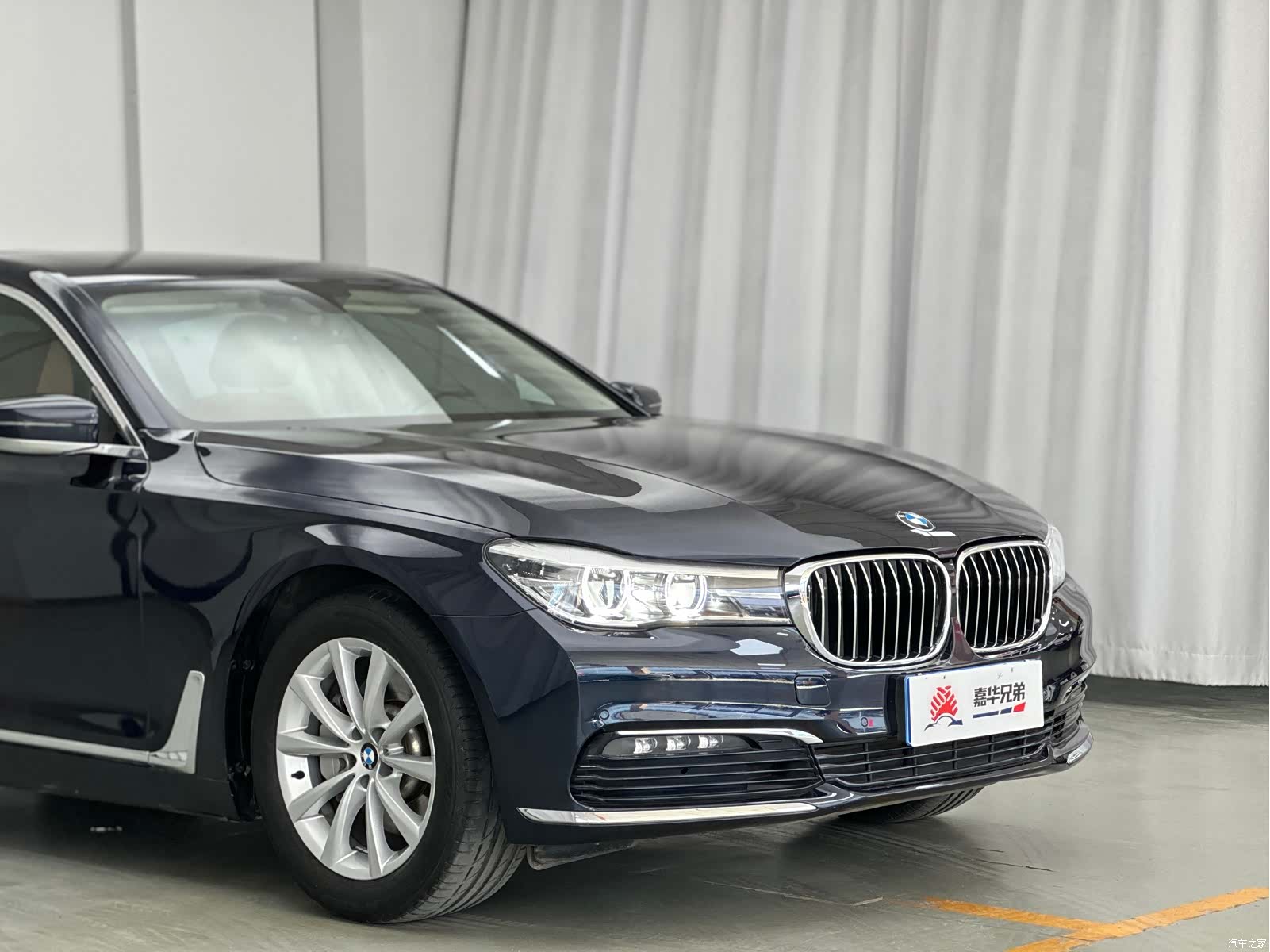 BMW 7 Series, 2016 все фото