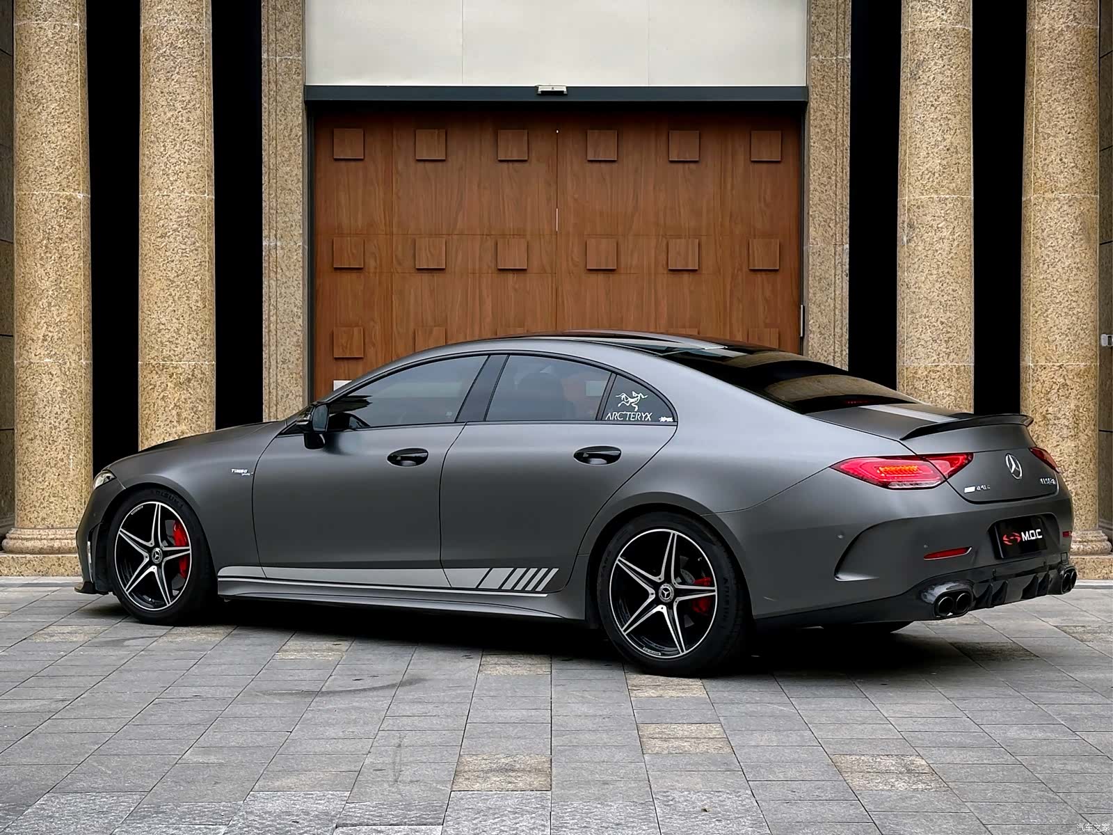 Mercedes-Benz CLS, 2022 4