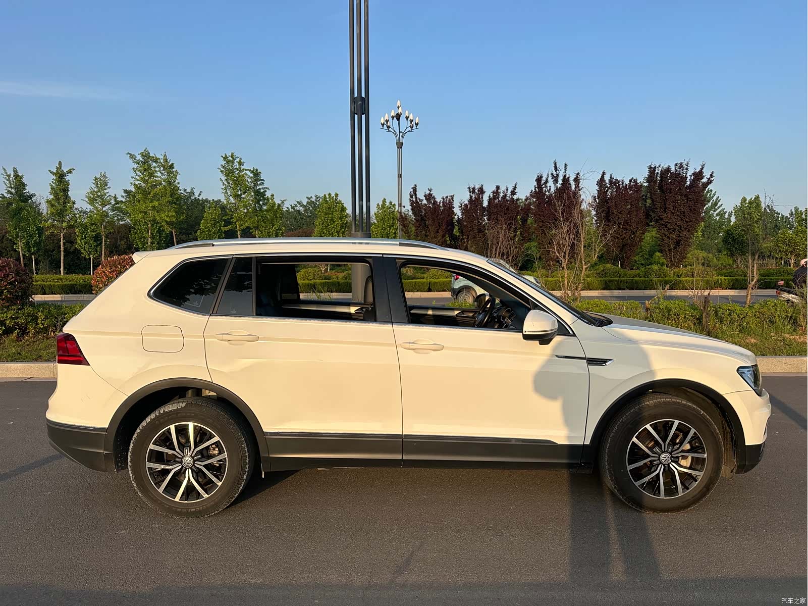 Volkswagen Tiguan L, 2019 4