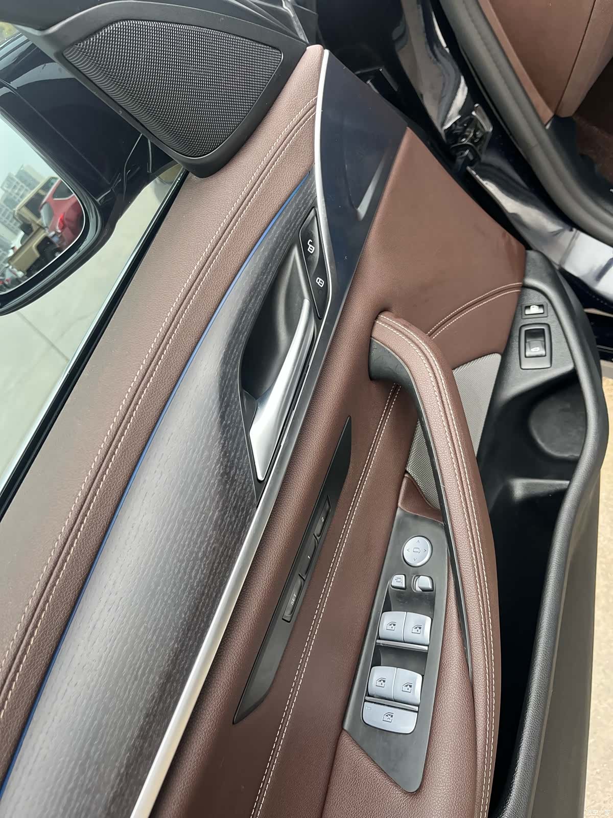 BMW 5 Series, 2023 4