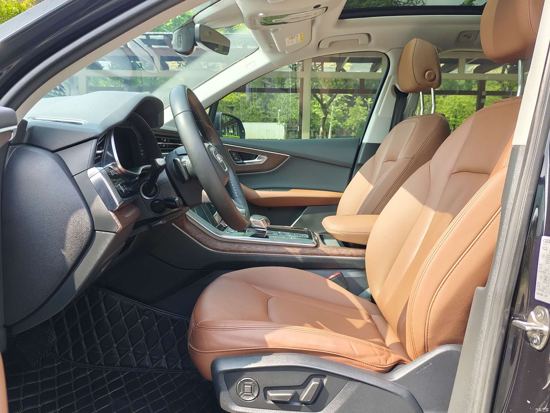 Audi Q7, 2021 4