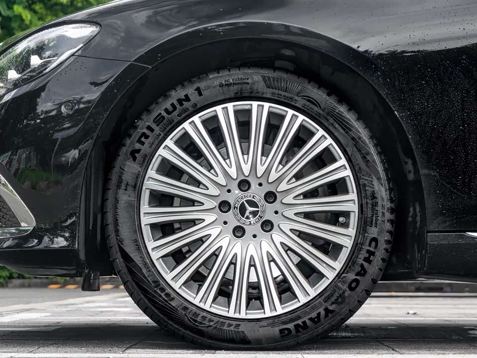 Mercedes-Benz E-class Mercedes-Benz E-class