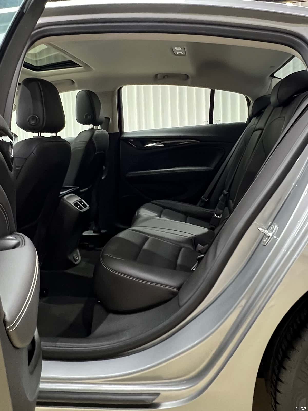 Buick Regal, 2023 11