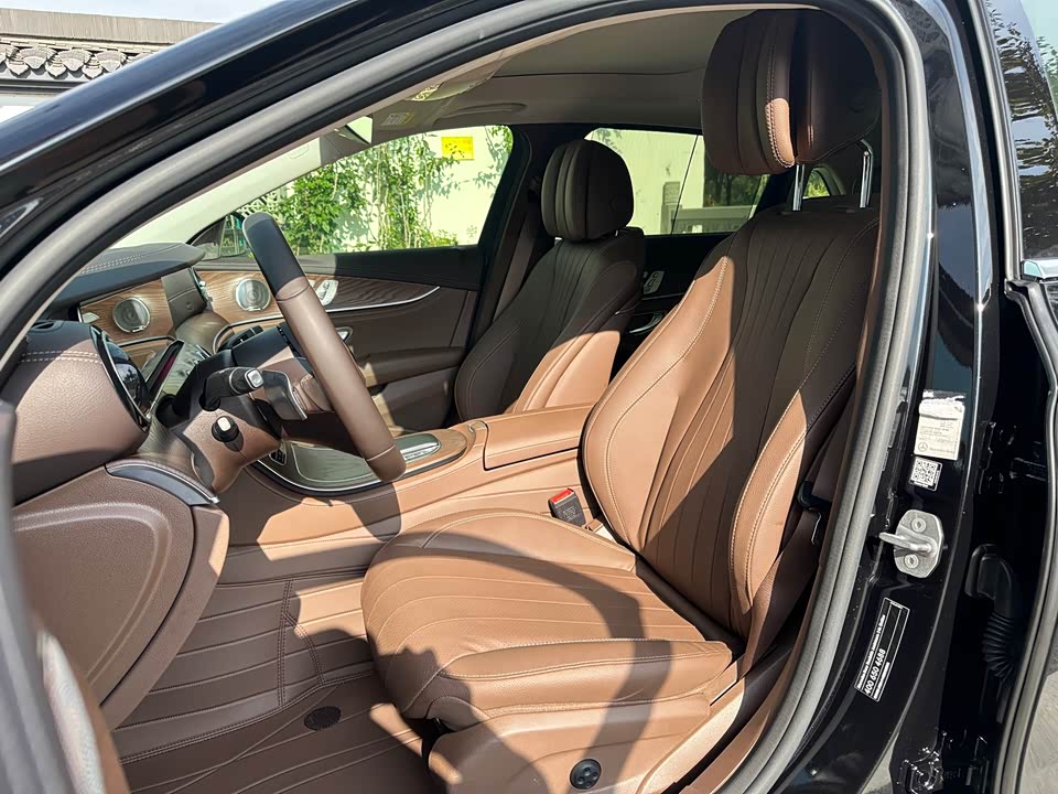 Mercedes-Benz E-class Mercedes-Benz E-class