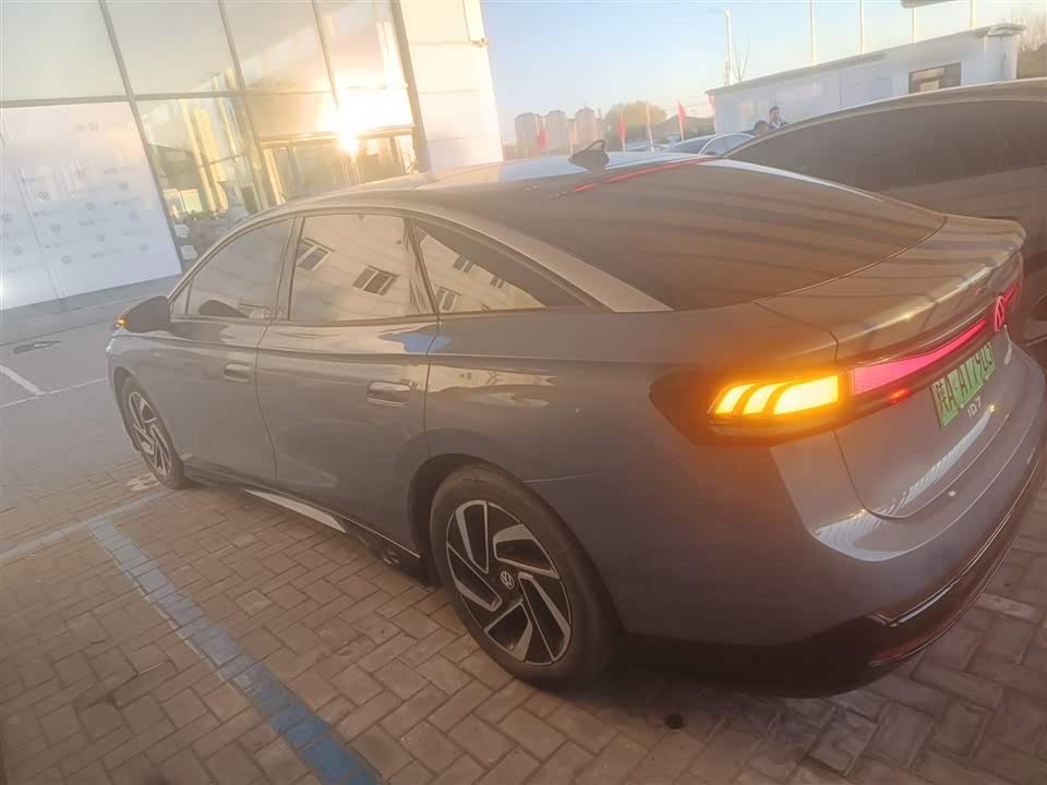 Volkswagen ID.7 VIZZION