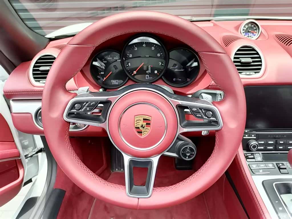 Porsche Boxster, 2021 8