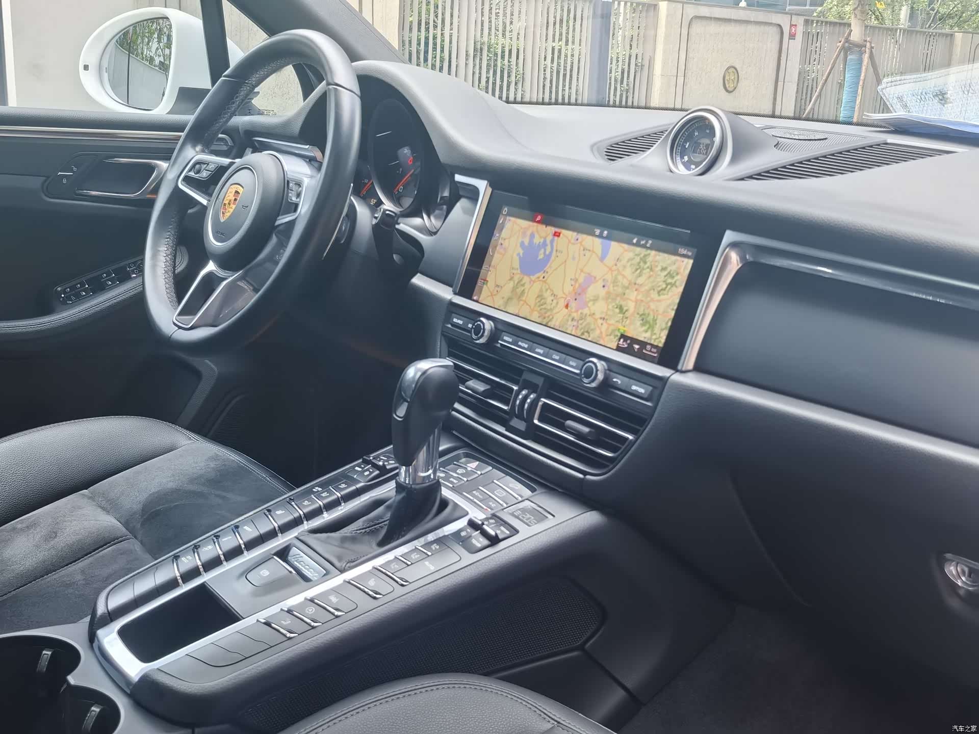 Porsche Macan, 2018 13