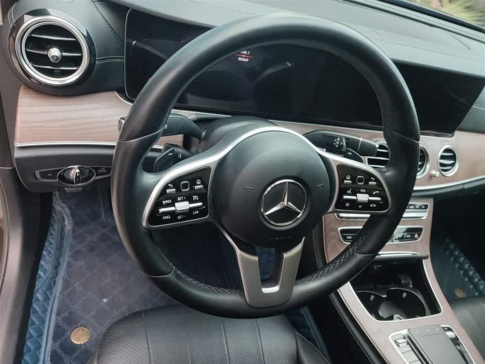 Mercedes-Benz E-class Mercedes-Benz E-class