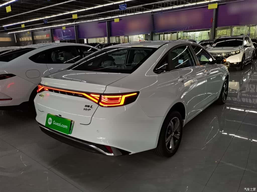 Geely Emgrand, 2024 7