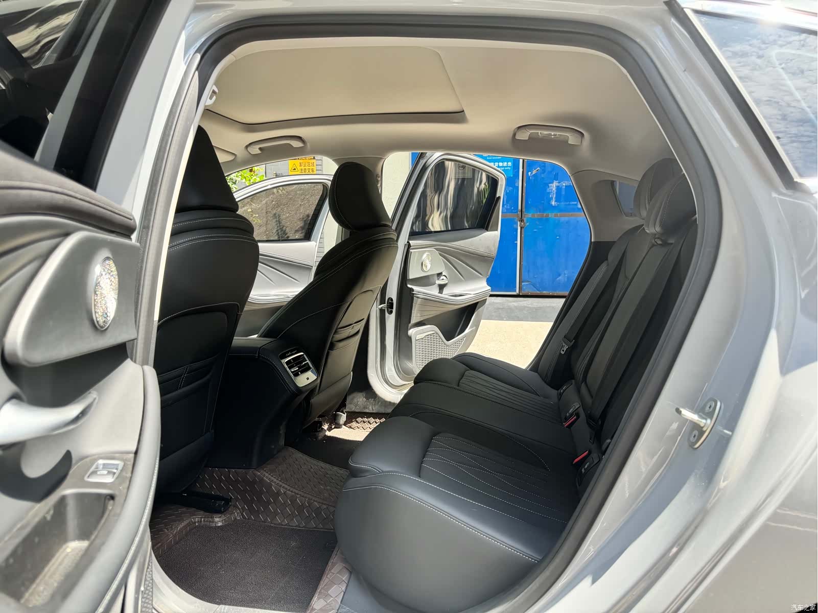 Chery Arrizo 8, 2025 10